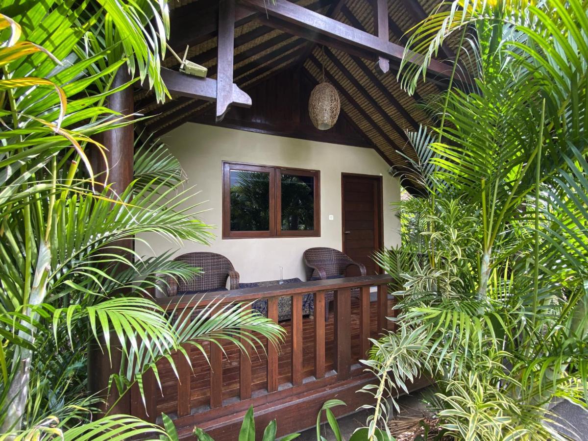 Rumah Sunyi ギリ・トラワンガン エクステリア 写真