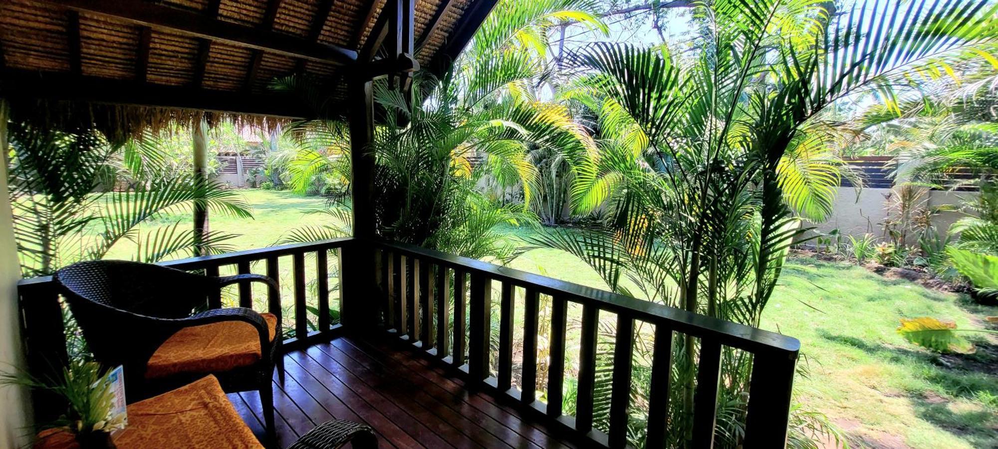 Rumah Sunyi ギリ・トラワンガン エクステリア 写真